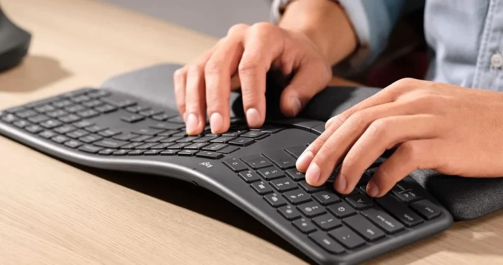 Logitech ERGO K860 Wireless Ergonomic Qwerty Keyboard - Gadgetswish